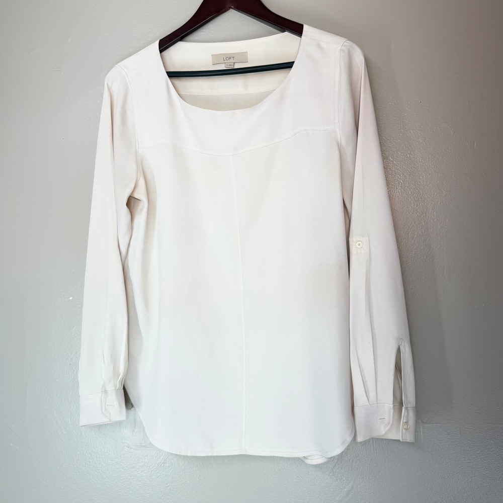Ann Taylor LOFT Cream Ivory Long Sleeve Roll Tab Blouse Scoop Neck Size M